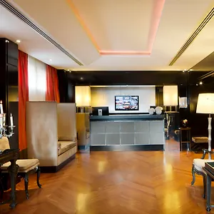 hotellátogatás