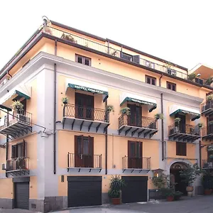 Cortese 2*, Palermo Italy