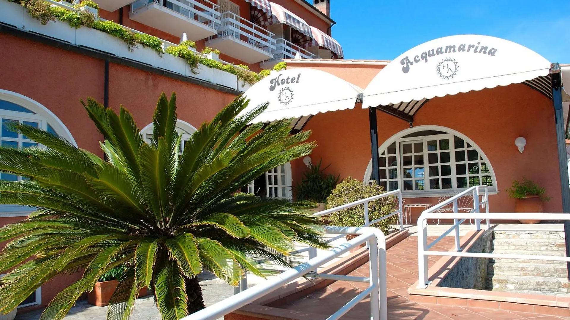 Hotel Acquamarina Portoferraio 3*,  Italy
